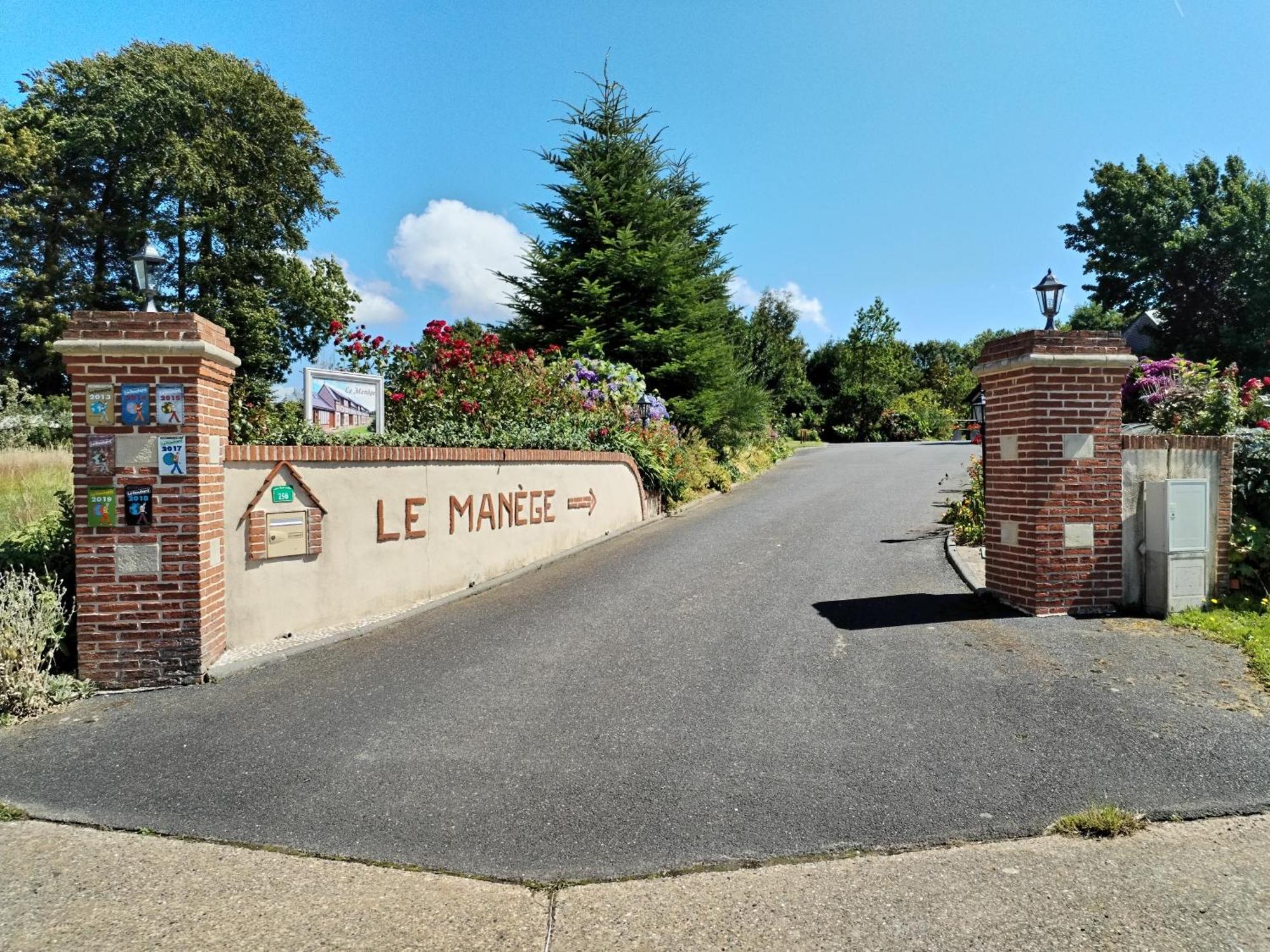 Hotel Le Manege Gite Le Tilleul Sainte-Marie-au-Bosc Zewnętrze zdjęcie